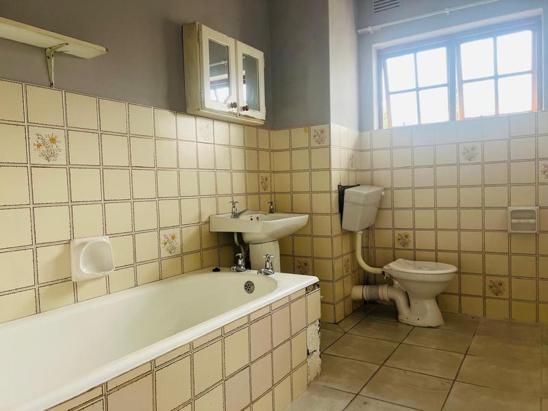 To Let 3 Bedroom Property for Rent in Manors KwaZulu-Natal