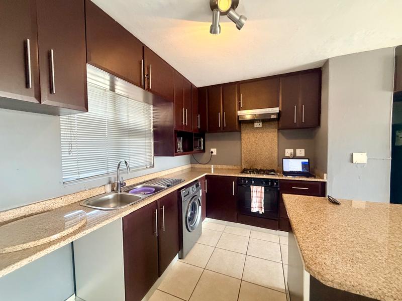 2 Bedroom Property for Sale in Umhlanga KwaZulu-Natal