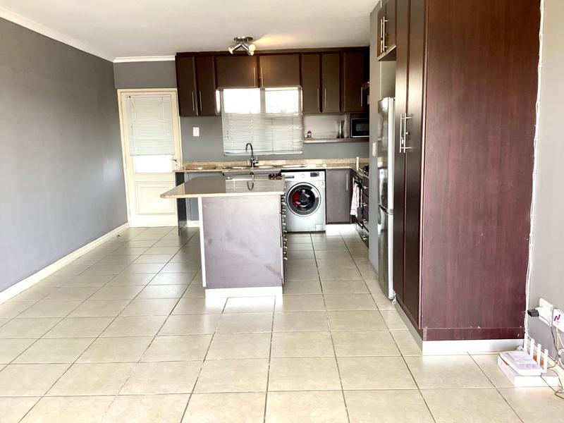 2 Bedroom Property for Sale in Umhlanga KwaZulu-Natal