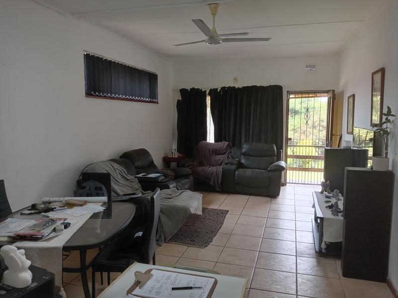 2 Bedroom Property for Sale in Umkomaas KwaZulu-Natal
