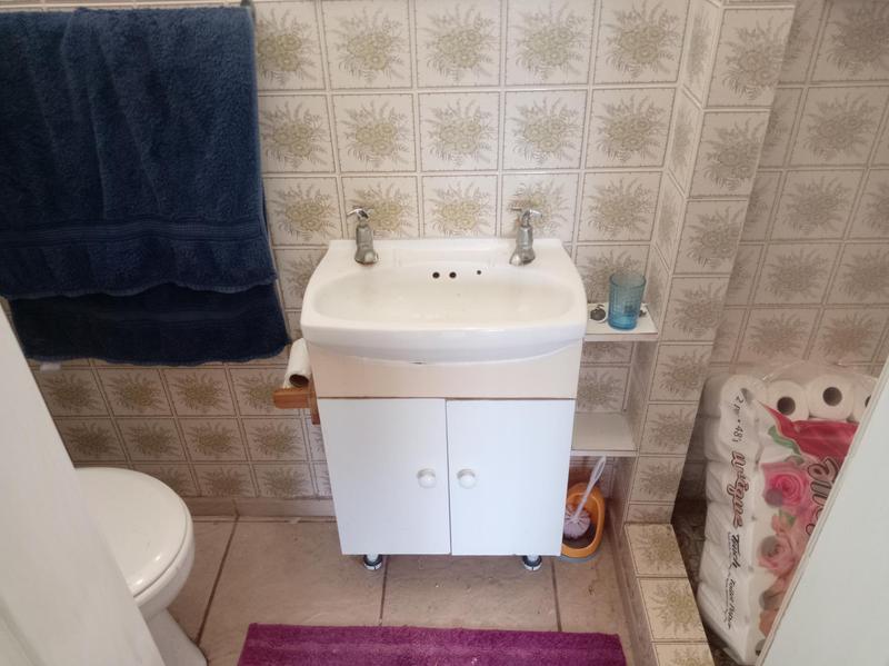 2 Bedroom Property for Sale in Umkomaas KwaZulu-Natal