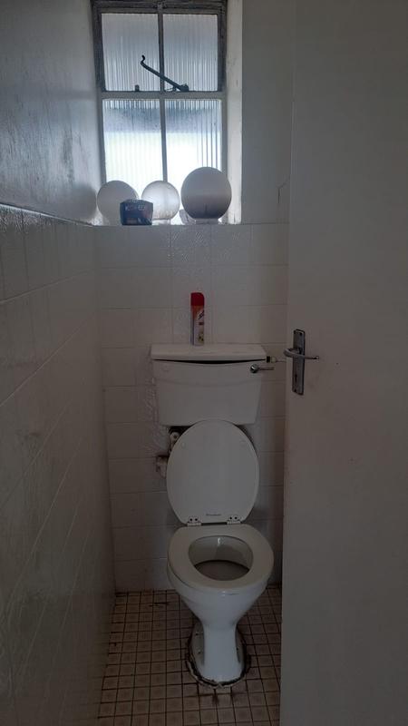 1 Bedroom Property for Sale in North Beach KwaZulu-Natal