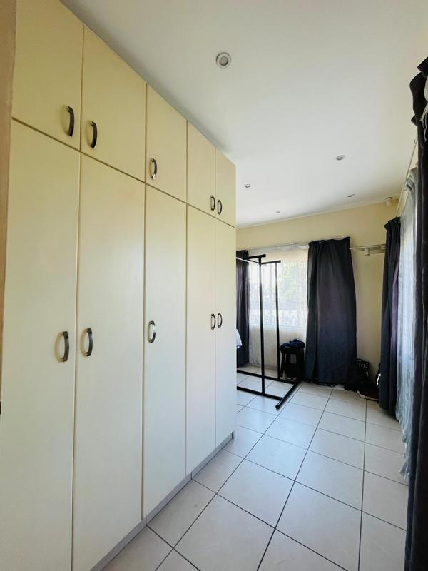2 Bedroom Property for Sale in Windermere KwaZulu-Natal