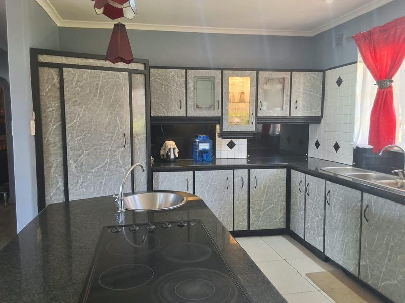 4 Bedroom Property for Sale in Escombe KwaZulu-Natal