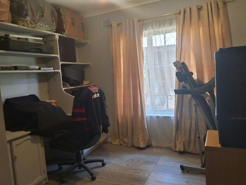 4 Bedroom Property for Sale in Escombe KwaZulu-Natal