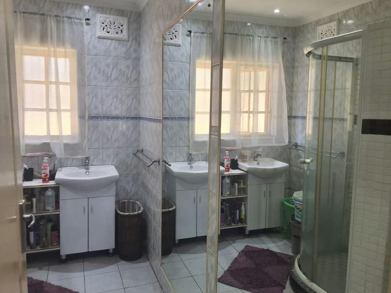 4 Bedroom Property for Sale in Escombe KwaZulu-Natal