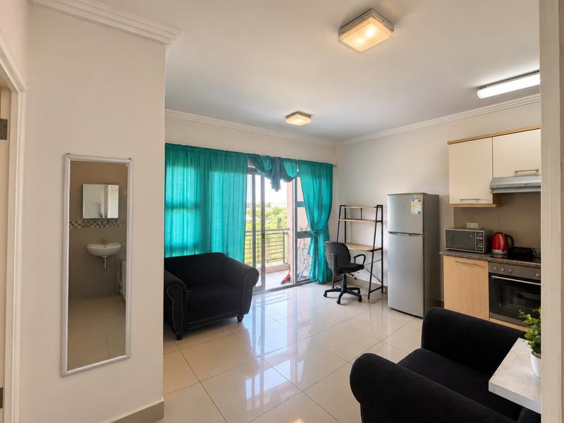 To Let 2 Bedroom Property for Rent in New Town Centre KwaZulu-Natal