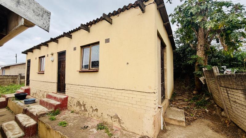 4 Bedroom Property for Sale in Ntuzuma KwaZulu-Natal