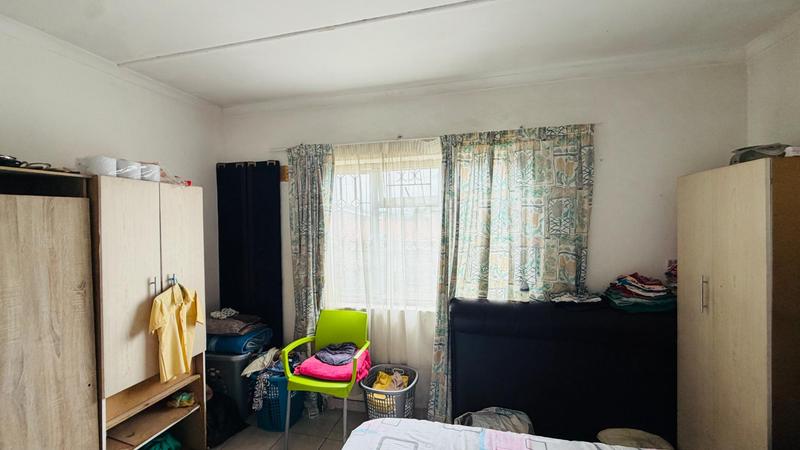 4 Bedroom Property for Sale in Ntuzuma KwaZulu-Natal