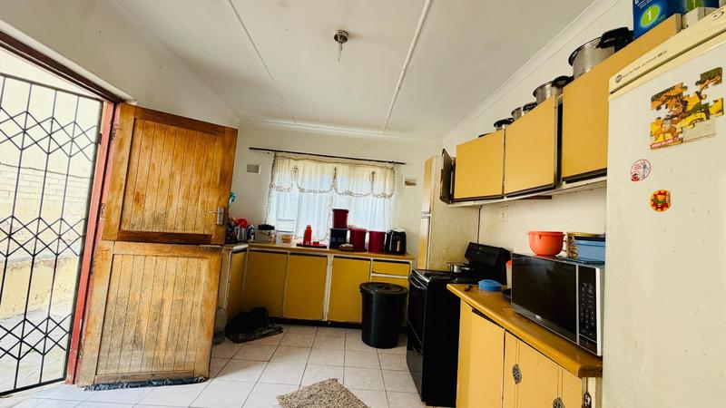 4 Bedroom Property for Sale in Ntuzuma KwaZulu-Natal