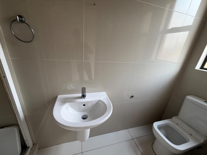 To Let 4 Bedroom Property for Rent in Izinga KwaZulu-Natal