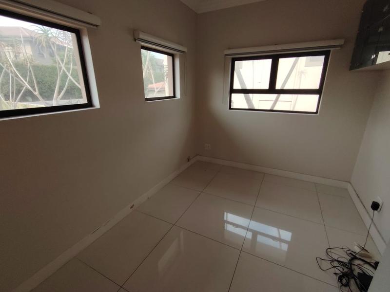To Let 4 Bedroom Property for Rent in Izinga KwaZulu-Natal