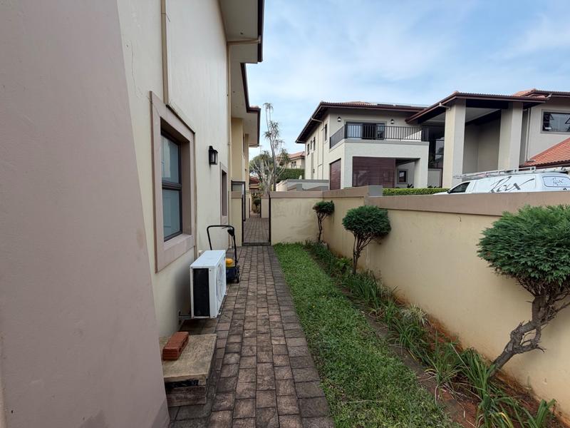 To Let 4 Bedroom Property for Rent in Izinga KwaZulu-Natal