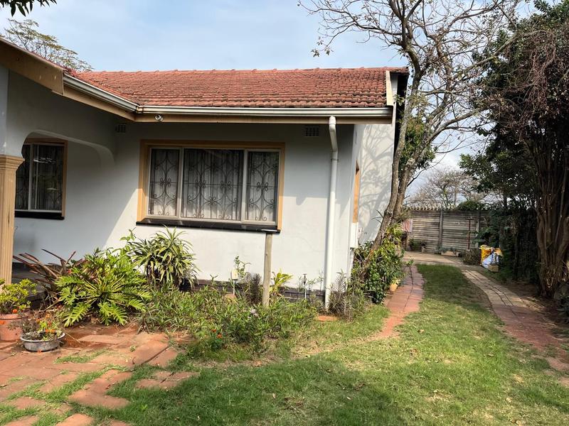 8 Bedroom Property for Sale in Merebank KwaZulu-Natal