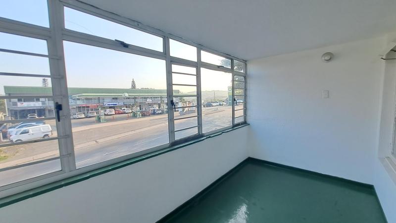 To Let 1 Bedroom Property for Rent in Sea View KwaZulu-Natal