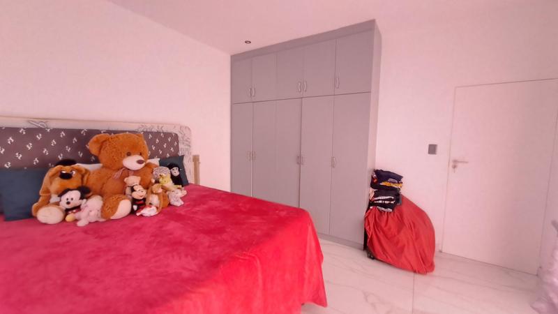 To Let 3 Bedroom Property for Rent in Bluff KwaZulu-Natal