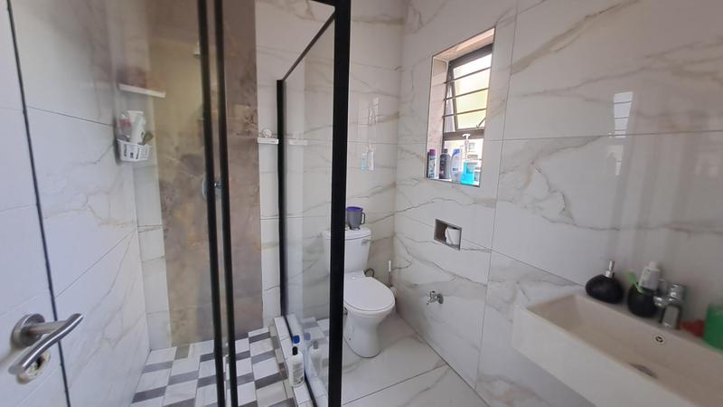 To Let 3 Bedroom Property for Rent in Bluff KwaZulu-Natal