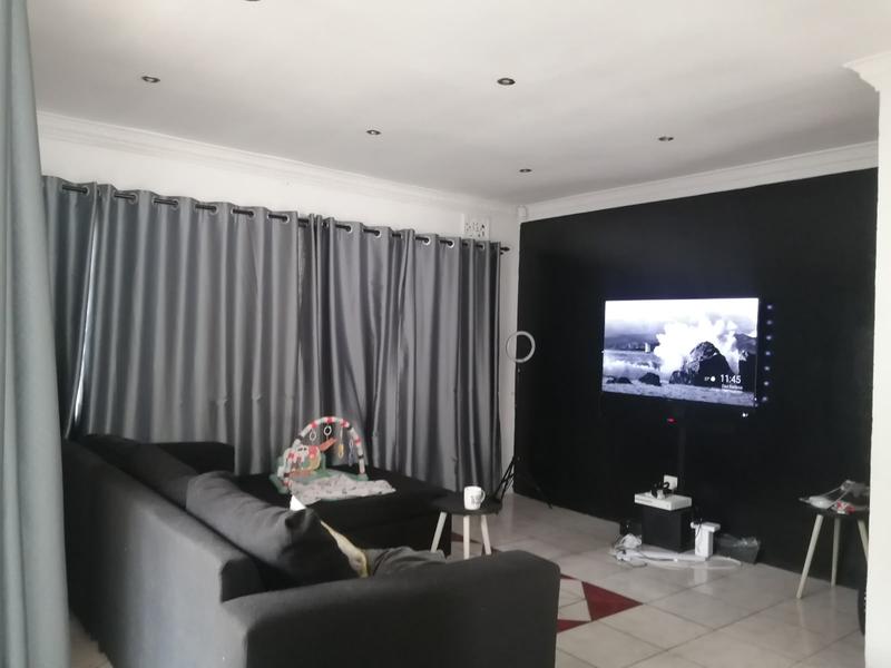 To Let 3 Bedroom Property for Rent in Crossmoor KwaZulu-Natal