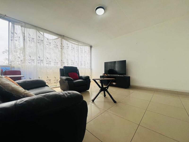 To Let 2 Bedroom Property for Rent in Pinetown KwaZulu-Natal