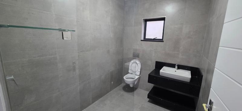 To Let 2 Bedroom Property for Rent in Escombe KwaZulu-Natal
