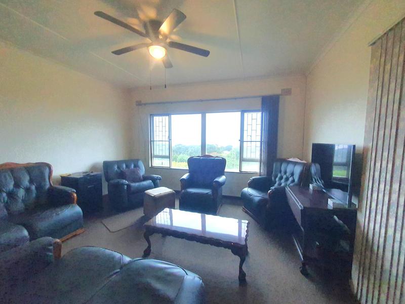 3 Bedroom Property for Sale in Umtentweni KwaZulu-Natal