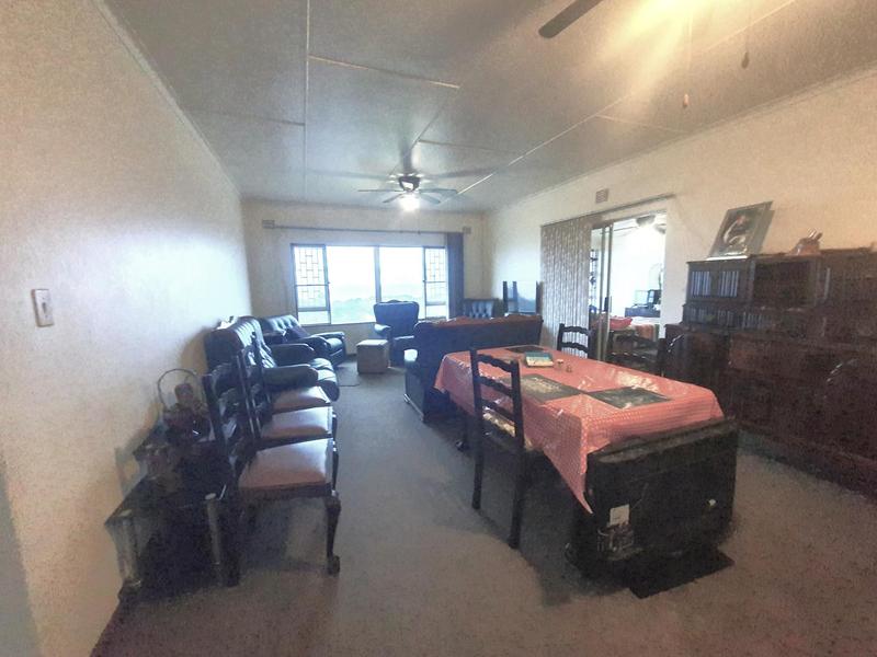 3 Bedroom Property for Sale in Umtentweni KwaZulu-Natal