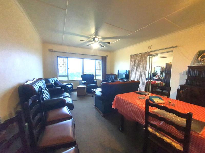 3 Bedroom Property for Sale in Umtentweni KwaZulu-Natal