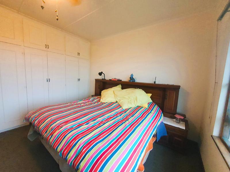 3 Bedroom Property for Sale in Umtentweni KwaZulu-Natal