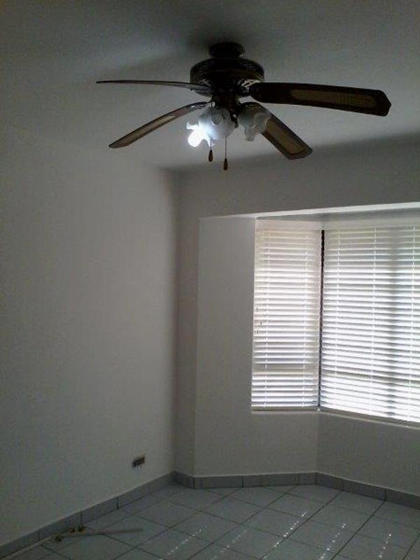 To Let 2 Bedroom Property for Rent in Meer En See KwaZulu-Natal