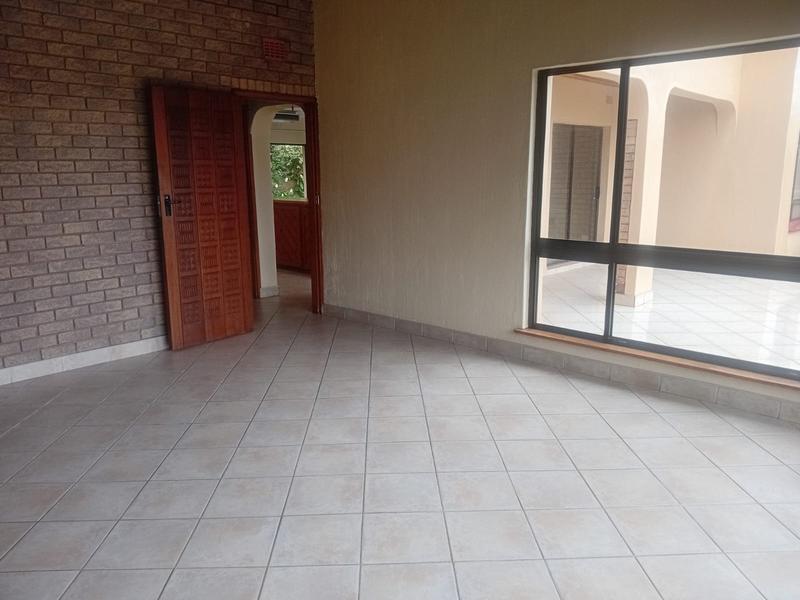 3 Bedroom Property for Sale in Empangeni Central KwaZulu-Natal