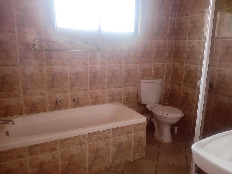 3 Bedroom Property for Sale in Empangeni Central KwaZulu-Natal