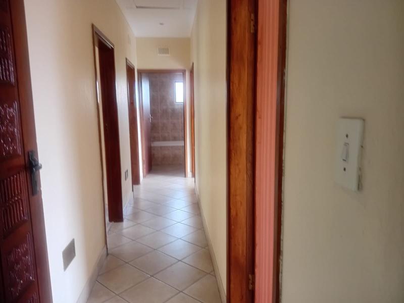 3 Bedroom Property for Sale in Empangeni Central KwaZulu-Natal