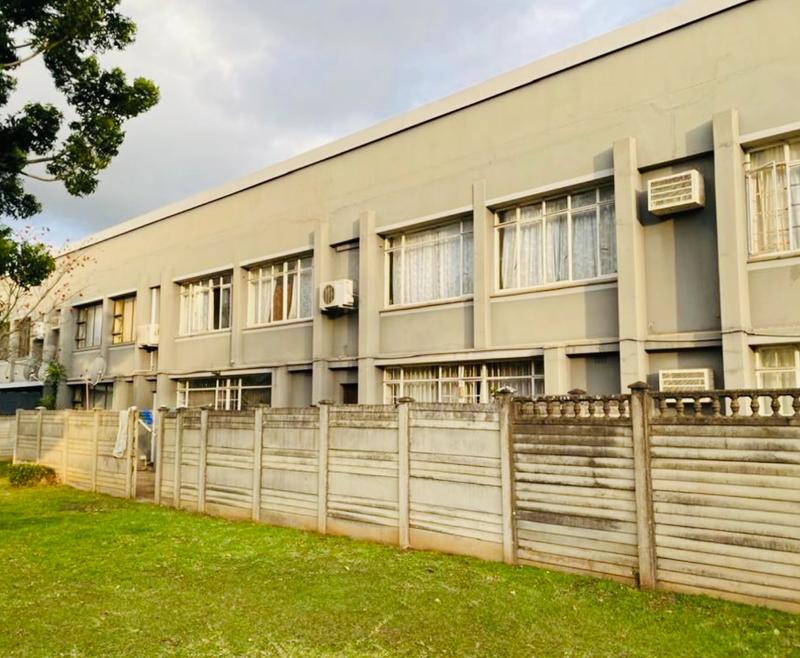 1 Bedroom Property for Sale in Fairview KwaZulu-Natal