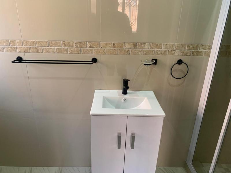 To Let 3 Bedroom Property for Rent in Hillary KwaZulu-Natal