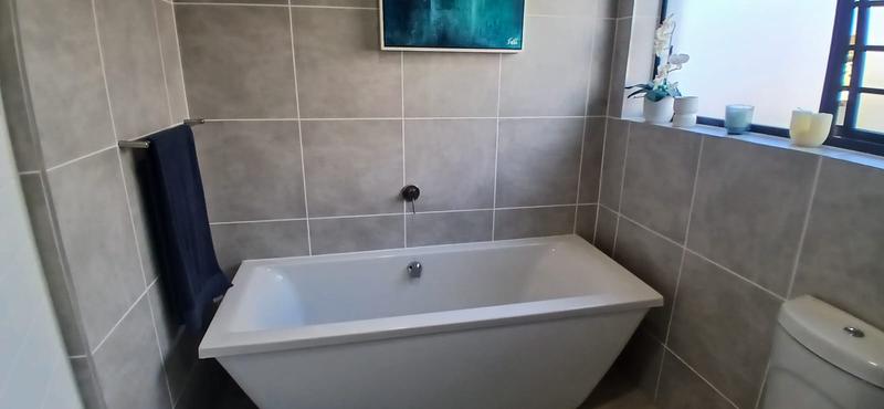 To Let 3 Bedroom Property for Rent in Ballito Central KwaZulu-Natal