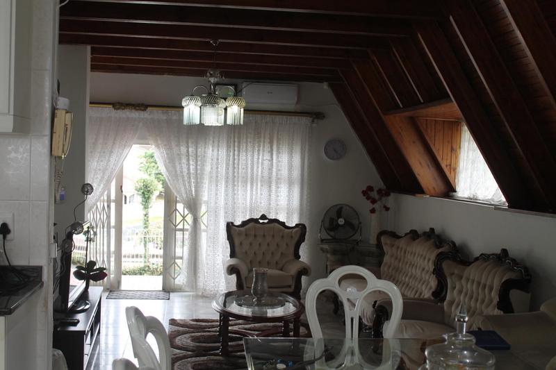 3 Bedroom Property for Sale in Kharwastan KwaZulu-Natal