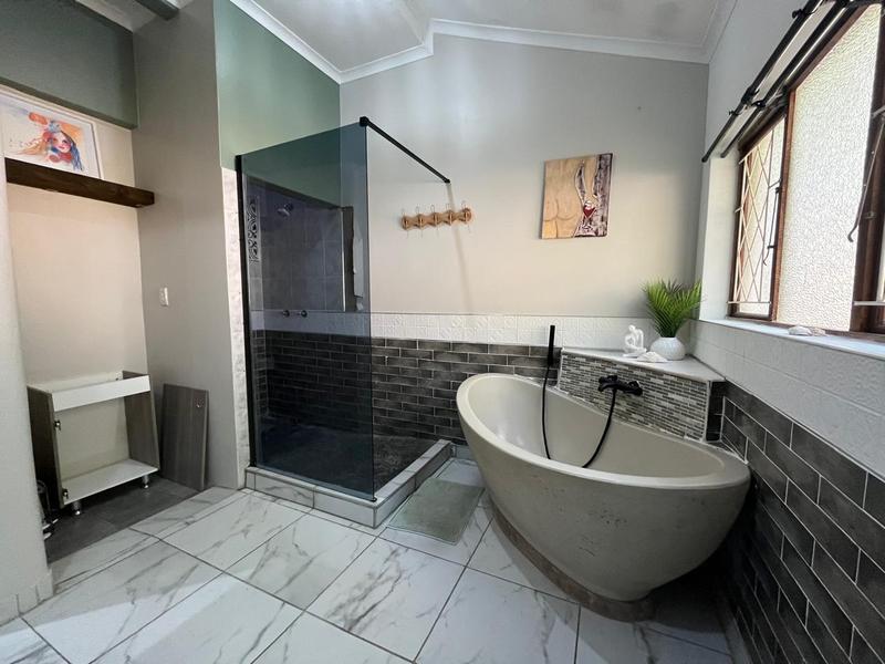 4 Bedroom Property for Sale in Mtunzini KwaZulu-Natal