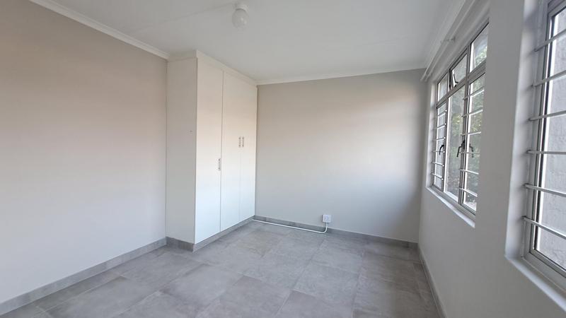 To Let 2 Bedroom Property for Rent in Sea View KwaZulu-Natal