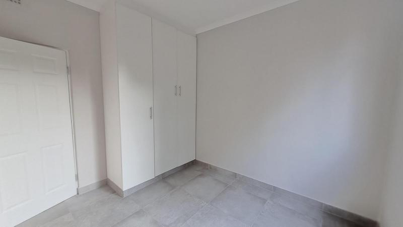 To Let 2 Bedroom Property for Rent in Sea View KwaZulu-Natal
