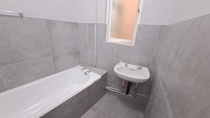 To Let 3 Bedroom Property for Rent in Sea View KwaZulu-Natal