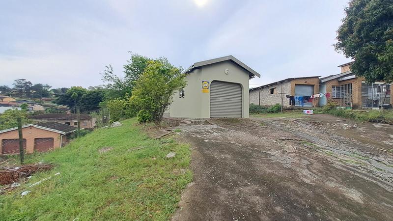 To Let 3 Bedroom Property for Rent in Umlazi KwaZulu-Natal