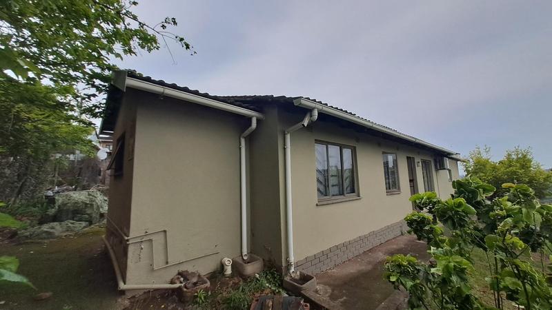 To Let 3 Bedroom Property for Rent in Umlazi KwaZulu-Natal