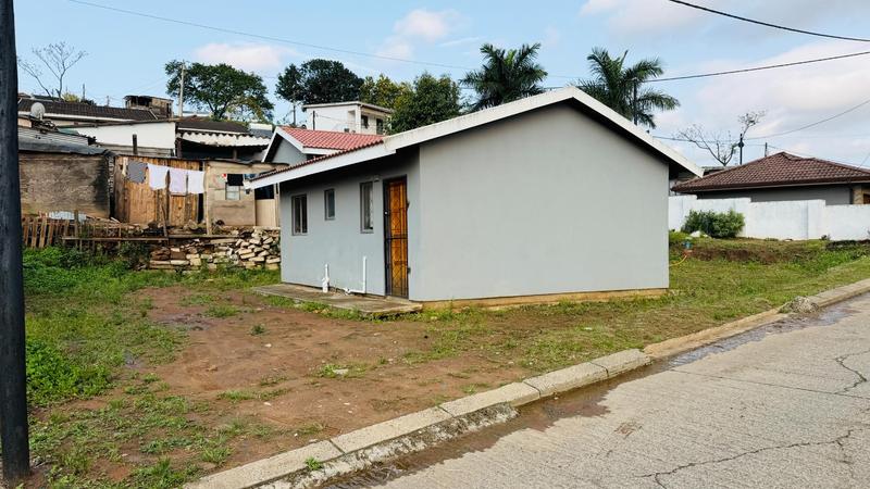 2 Bedroom Property for Sale in Westridge KwaZulu-Natal