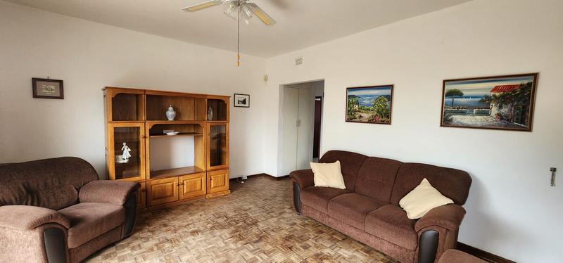 2 Bedroom Property for Sale in Umkomaas KwaZulu-Natal