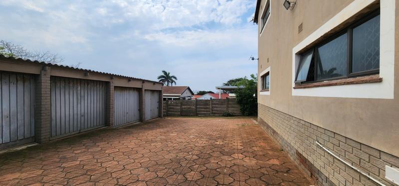 2 Bedroom Property for Sale in Umkomaas KwaZulu-Natal
