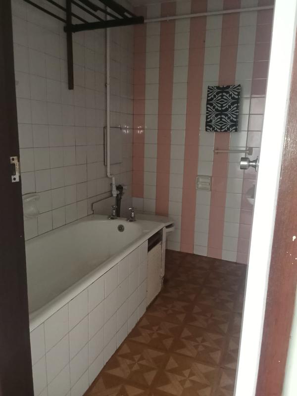 1 Bedroom Property for Sale in Durban Central KwaZulu-Natal