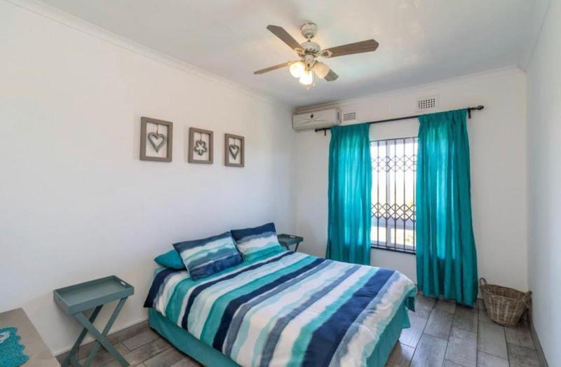 4 Bedroom Property for Sale in Amanzimtoti KwaZulu-Natal