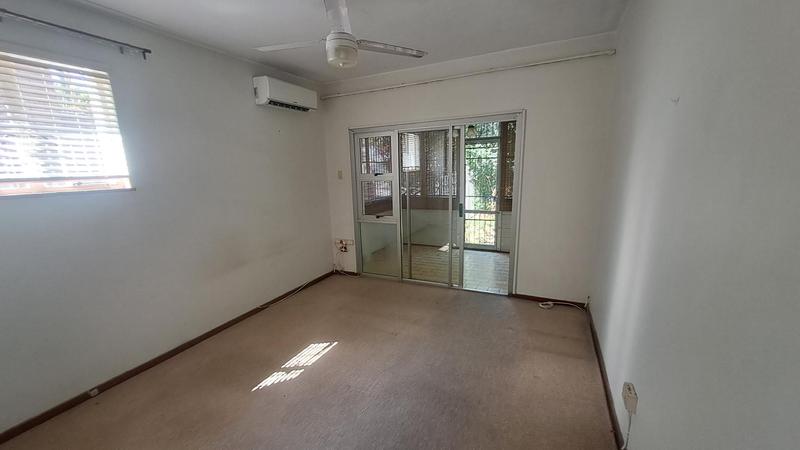 To Let 3 Bedroom Property for Rent in Essenwood KwaZulu-Natal