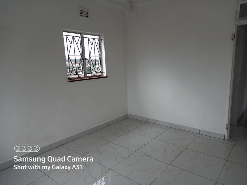 1 Bedroom Property for Sale in Overport KwaZulu-Natal