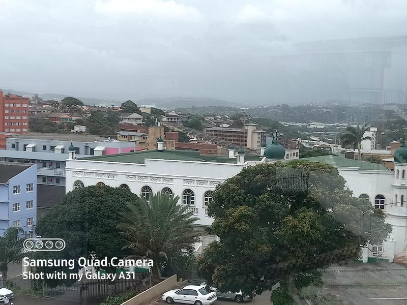 1 Bedroom Property for Sale in Overport KwaZulu-Natal